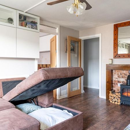 Lovely 1-Bedroom Property With Balcony In West End Glasgow Dış mekan fotoğraf