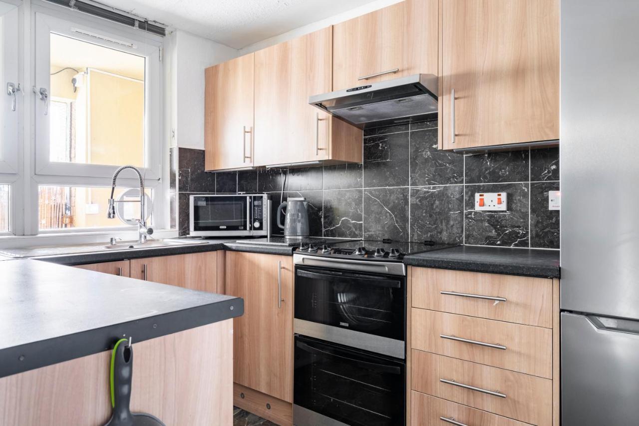 Lovely 1-Bedroom Property With Balcony In West End Glasgow Dış mekan fotoğraf